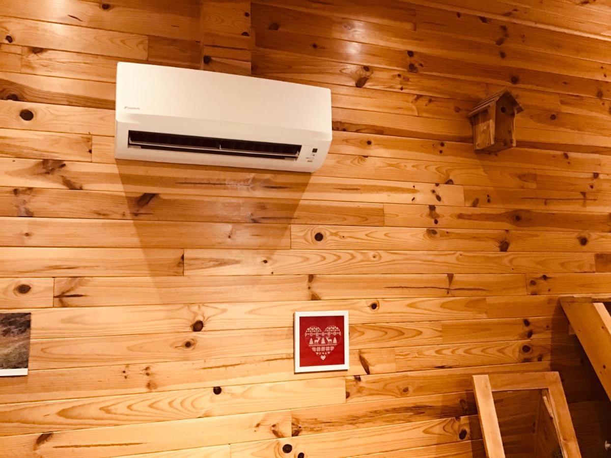 le chalet de la ferme du tertre Villers-au-Tertre Extérieur photo