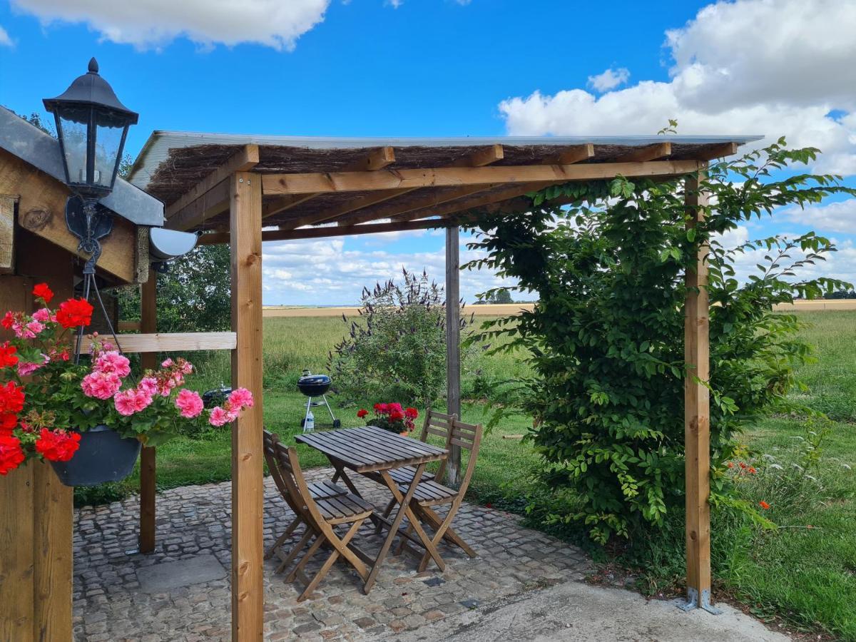 le chalet de la ferme du tertre Villers-au-Tertre Extérieur photo